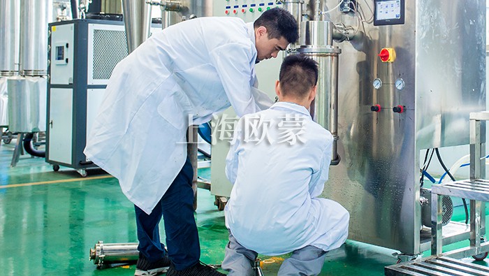 離心造粒噴霧干燥機工作原理